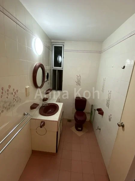 Master Room (Condo) for Rent in  King's Mansion - Image 4