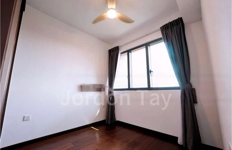 2 Bed Condo for Sale in  Normanton Park - Image 4