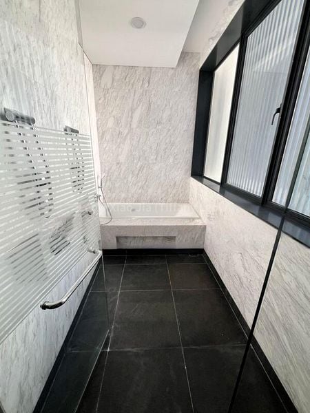 7 Bed Bungalow (Landed) for Rent in  Seletar Hills Estate - Image 4