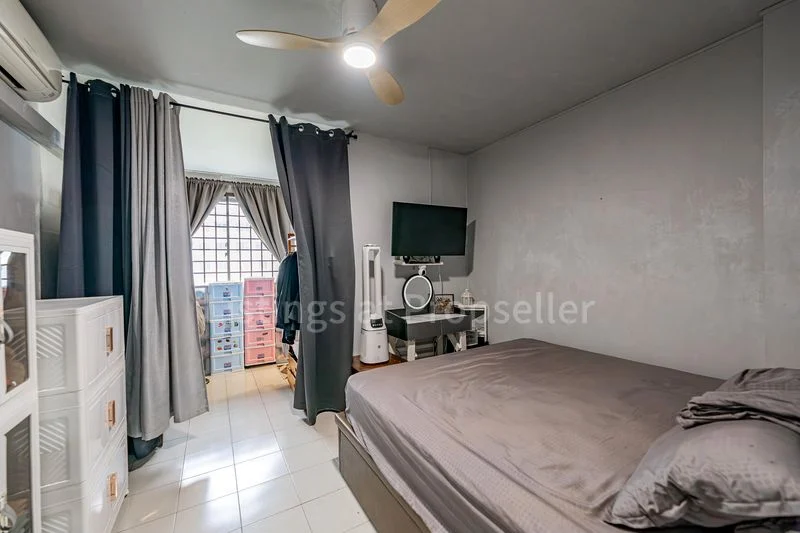 4 Room (4A) HDB for Sale in 436 Fajar Road - Image 6