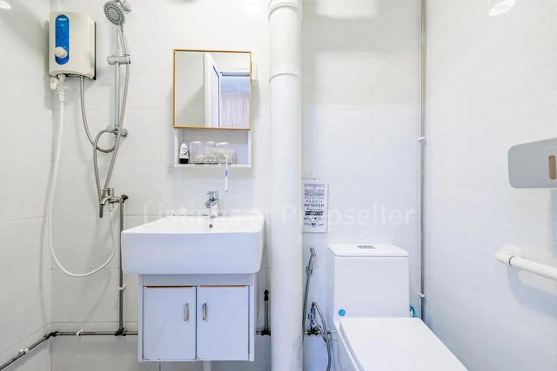 4 Room (4A) HDB for Sale in 436 Fajar Road - Image 11