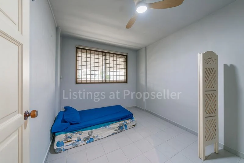 4 Room (4A) HDB for Sale in 436 Fajar Road - Image 7