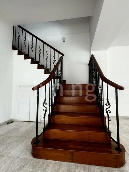 5 Bed Semi-Detached House (Landed) for Sale in Serangoon Garden Estate - Image 3