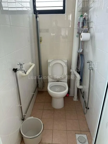 3 Room (3I) HDB for Sale in  412 Pandan Gardens - Image 6
