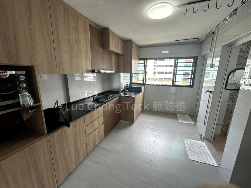 3 Room (3I) HDB for Sale in  412 Pandan Gardens - Image 11