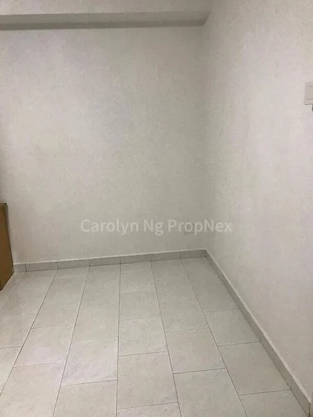 Master Room (HDB) for Rent in  458 Hougang Avenue 10 - Image 1