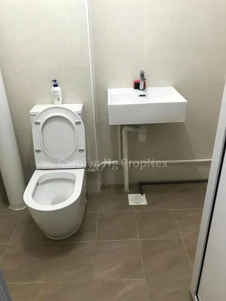 Master Room (HDB) for Rent in  458 Hougang Avenue 10 - Image 7