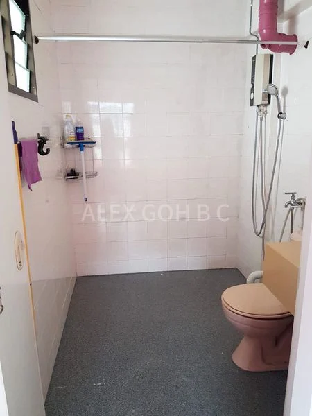 Common Room (HDB) for Rent in  640 Choa Chu Kang Street 64 - Image 3