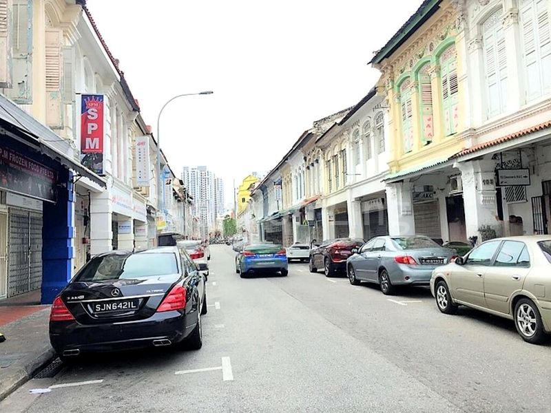 Shop / Shophouse for Rent: ️️ Affordable 2.5-Storey Shophouse on Desker Road - Image 11