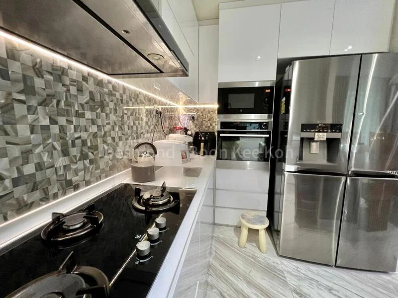 5 Bed Cluster House (Landed) for Sale in  Springhill - Image 7