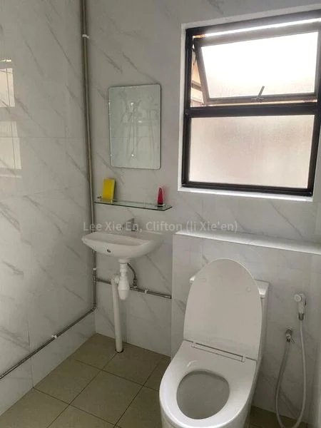 Common Room (Condo) for Rent in  Lorong 15 Geylang - Image 2