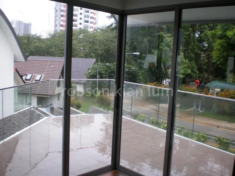 5 Bed Cluster House (Landed) for Sale in  Chancery Lane - Image 8