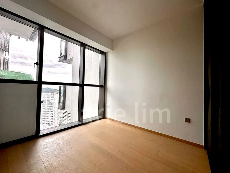 2 Bed Condo for Rent in  Newport Residences / Newport Tower - Image 5