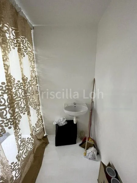 Shop / Shophouse for Sale in  Le Regal - Image 3