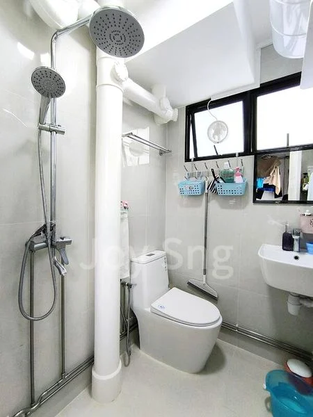 Common Room (HDB) for Rent in  709 Bedok Reservoir Road - Image 5