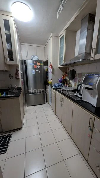 4 Room (4A) HDB for Sale in 360B Admiralty Drive - Image 4