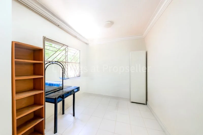9 Bed Bungalow (Landed) for Sale in Sembawang Hills Estate - Image 10