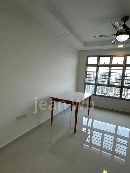 Room (HDB) for Rent in  96A Henderson Road - Image 4