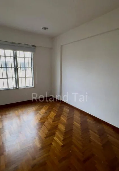 3 Bed Condo for Rent in  Chapel Lodge - Image 8