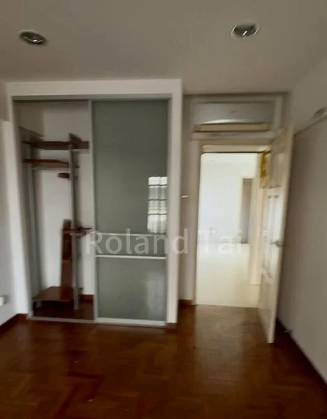 3 Bed Condo for Rent in  Chapel Lodge - Image 6