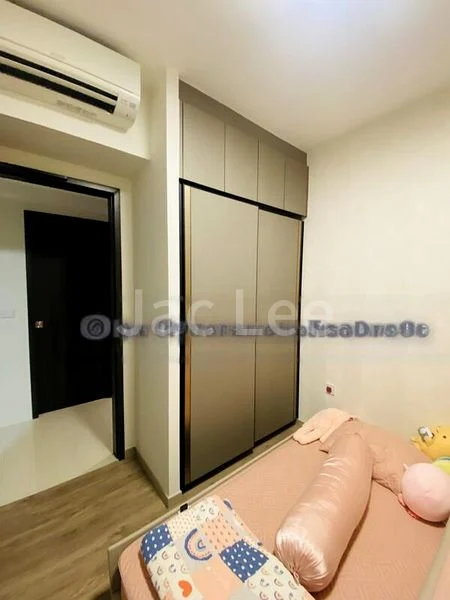 3 Bed Condo for Sale in  Riverfront Residences - Image 13