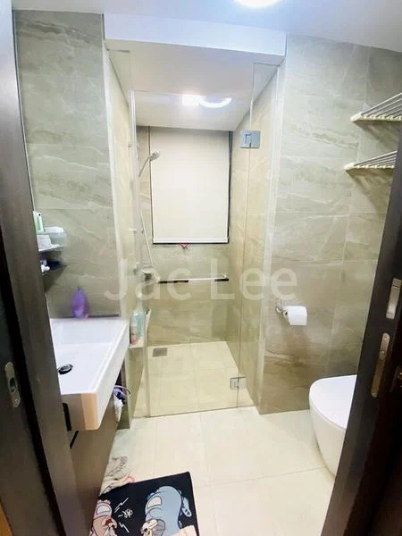 3 Bed Condo for Sale in  Riverfront Residences - Image 9