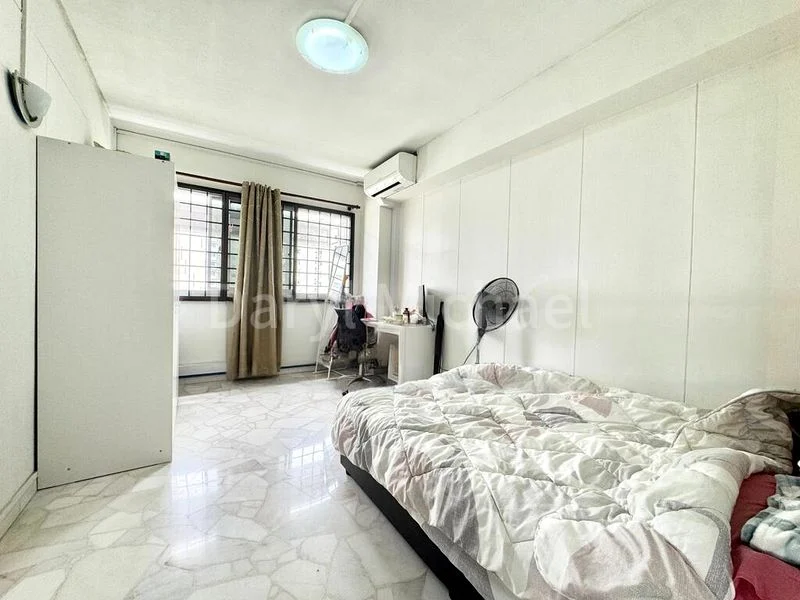 5 Room (5I) HDB for Sale in  568 Pasir Ris Street 51 - Image 3
