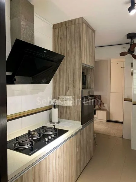 4 Room (4A) HDB for Rent in  470B Fernvale Link - Image 7