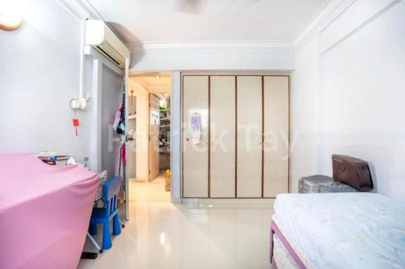 3 Room (3S) HDB for Sale in  437 Woodlands Street 41 - Image 2
