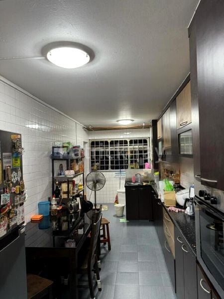 3 Room (3S) HDB for Sale in  437 Woodlands Street 41 - Image 9