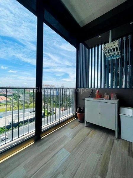 1 Bed Condo for Rent in Sims Urban Oasis - Image 5