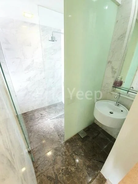 1 Bed Condo for Rent in The Cornwall - Image 7