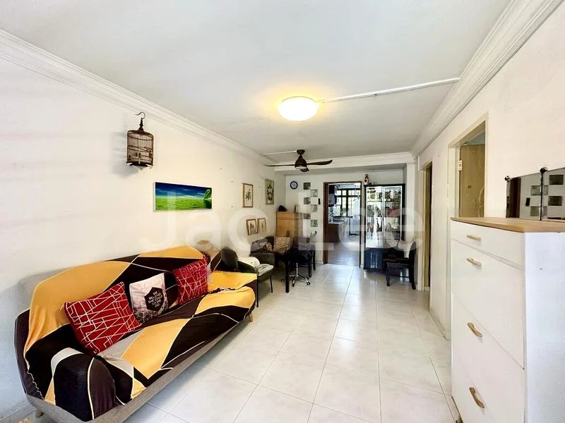 3 Room (3I) HDB for Sale in  9 Lorong 7 Toa Payoh - Image 1