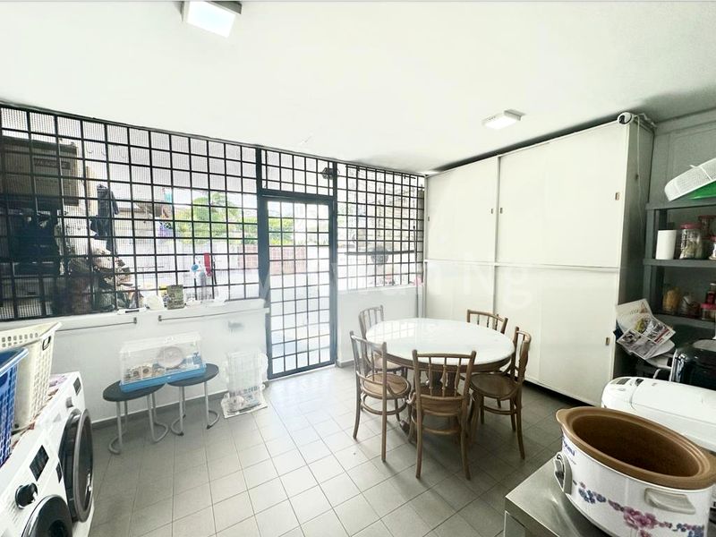 4 Bed Terraced House (Landed) for Sale in  Heeton Park - Image 3