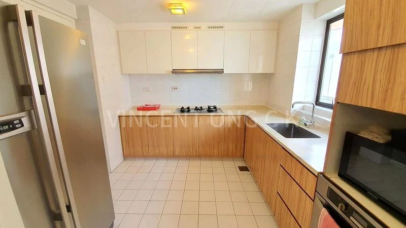 3 Bed Condo for Rent in  Parkway View - Image 2