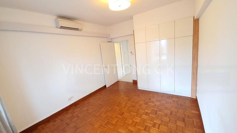 3 Bed Condo for Rent in  Parkway View - Image 8