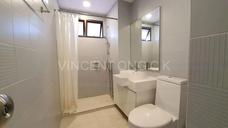 3 Bed Condo for Rent in  Parkway View - Image 4