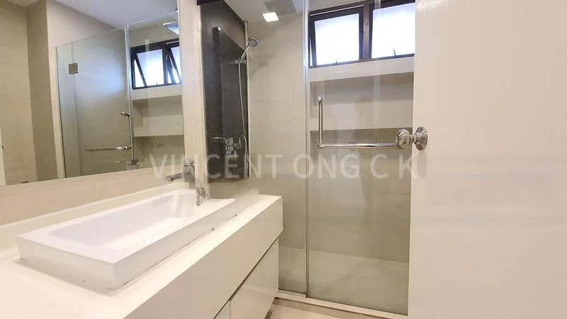 3 Bed Condo for Rent in  Parkway View - Image 17