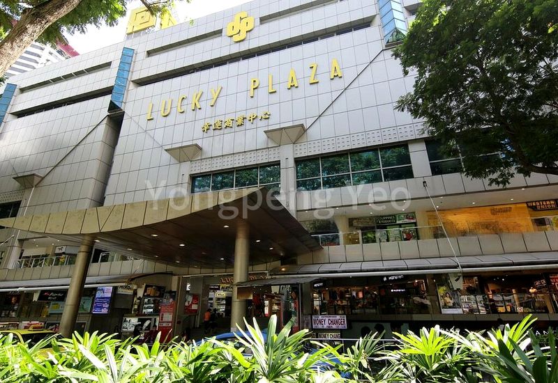 Shop / Shophouse for Rent: Lucky Plaza - Image 2