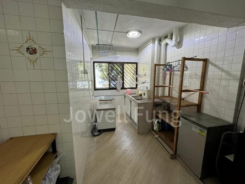4 Room (4NG) HDB for Rent in  270 Tampines Street 21 - Image 3