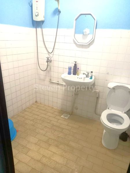 Master Room (HDB) for Rent in  925 Jurong West Street 92 - Image 4