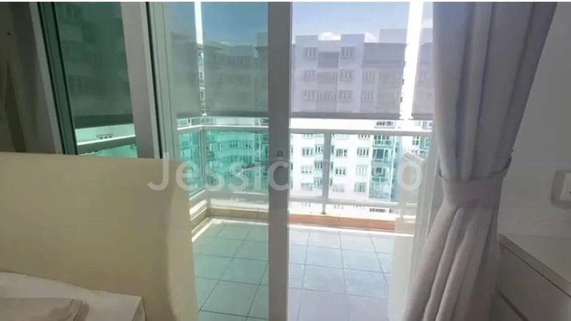 Common Room (Condo) for Rent in  The Warren - Image 4