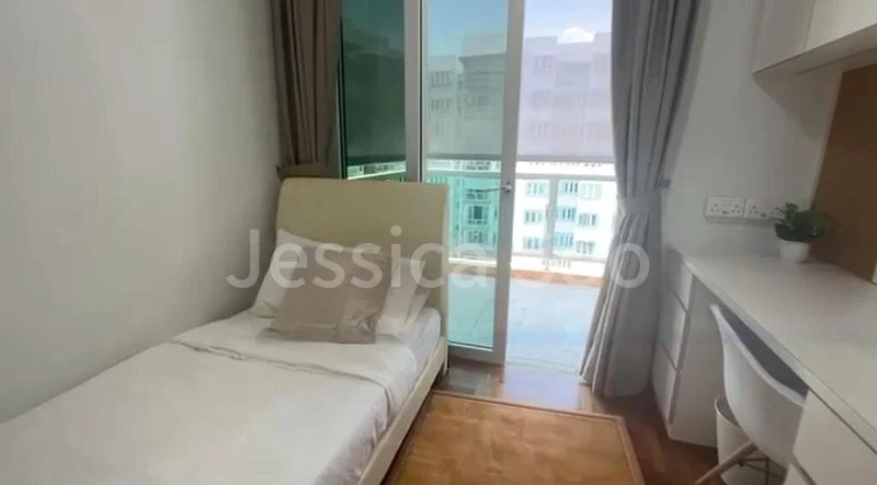 Common Room (Condo) for Rent in  The Warren - Image 3