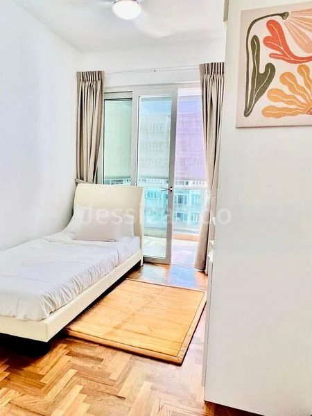 Common Room (Condo) for Rent in  The Warren - Image 1