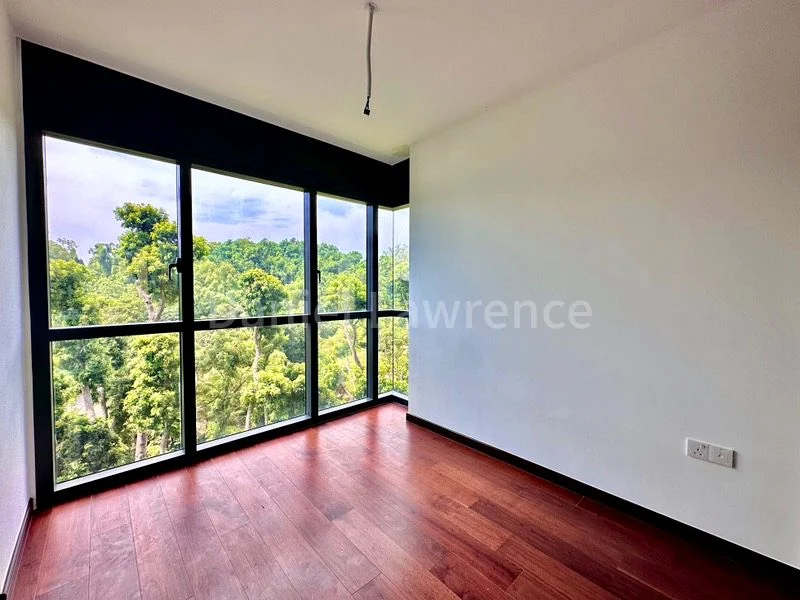 4 Bed Condo for Rent in Normanton Park - Image 6