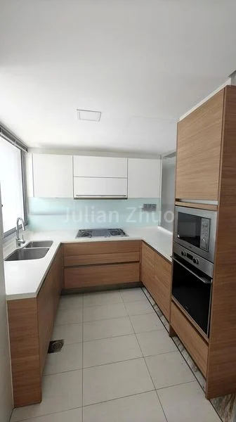 4 Bed Condo for Rent in  Suites @ Cairnhill - Image 12