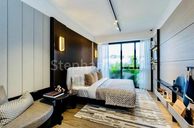 5 Bed Condo for Sale in Nava Grove - Image 3