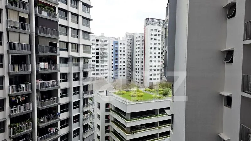 3 Room (3STD) HDB for Sale in 138C Yuan Ching Road - Image 2