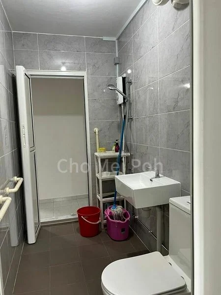 4 Room (4A) HDB for Rent in  193 Bukit Batok West Avenue 6 - Image 1