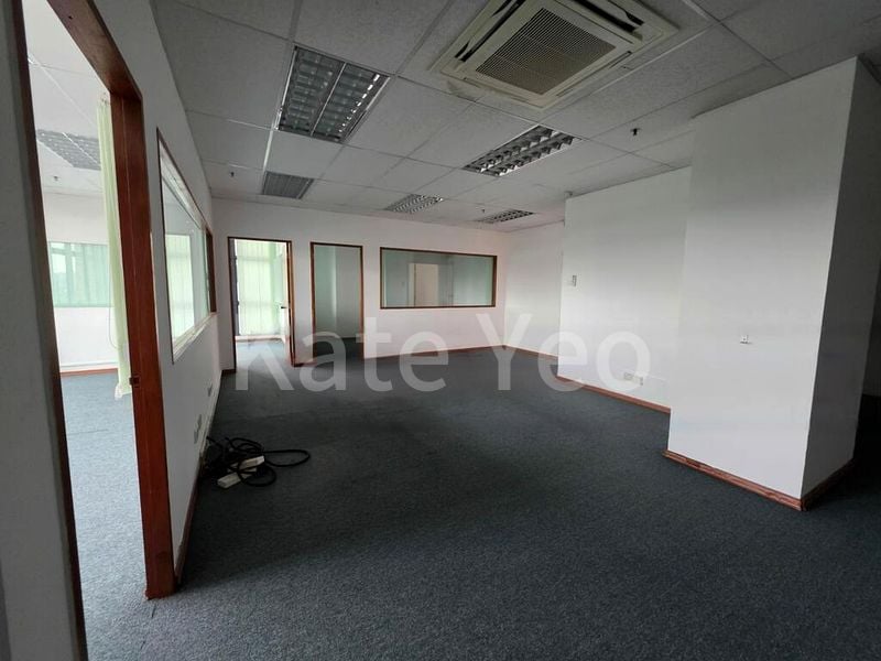 Light Industrial (B1) for Rent: Tradehub 21 - Image 1